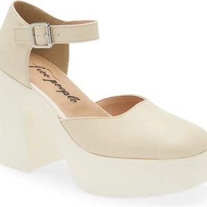 Free People Gwen Mary Jane Platform Pump